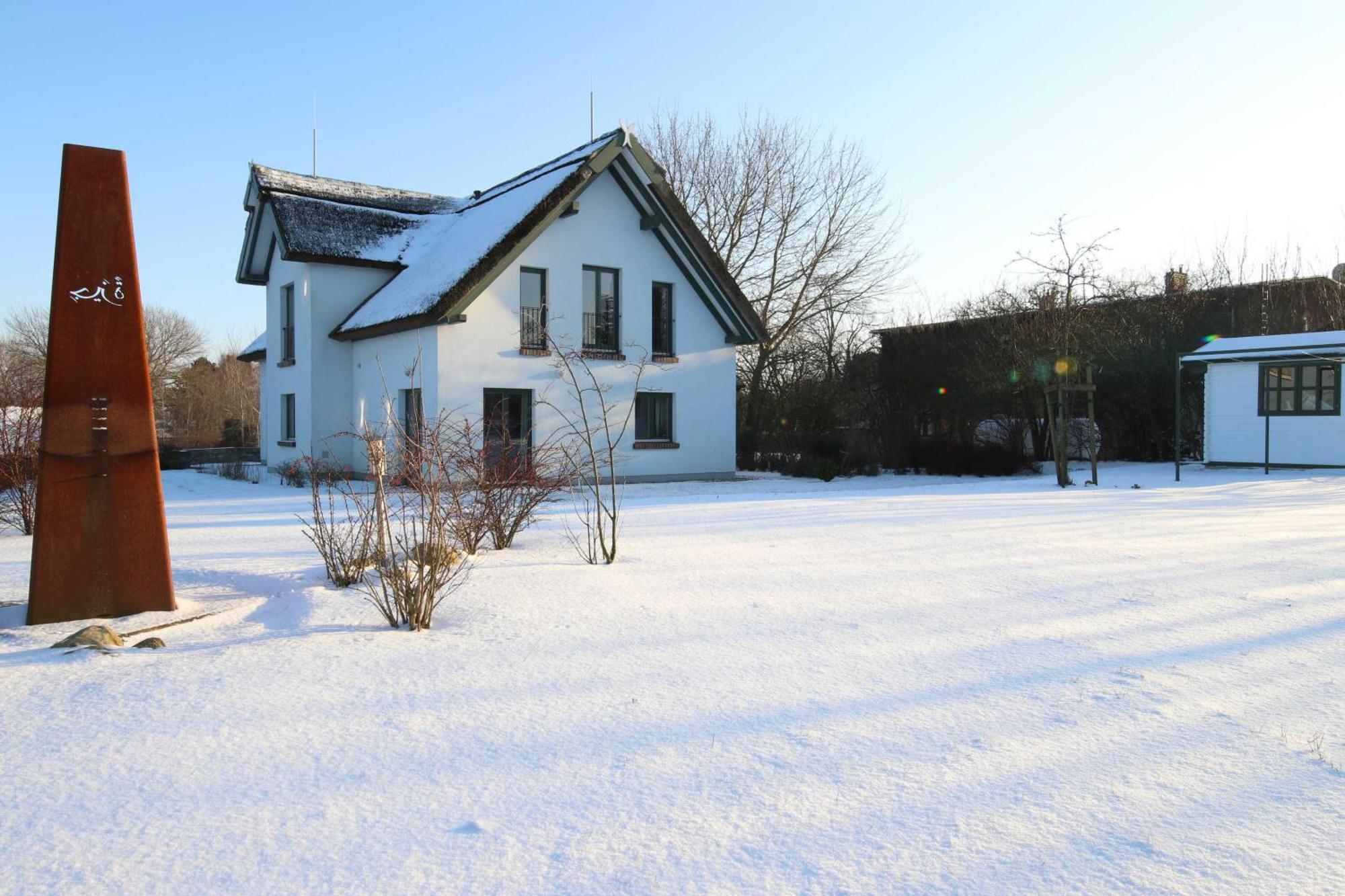 Reetdachhaus Im Fischerdorf Freest Luaran gambar